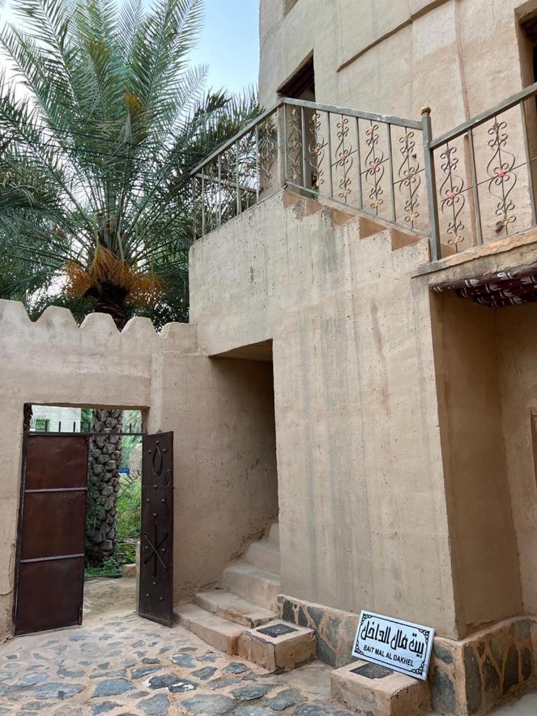 Mall Aldakhil House Al Ḩamrāʼ Екстериор снимка